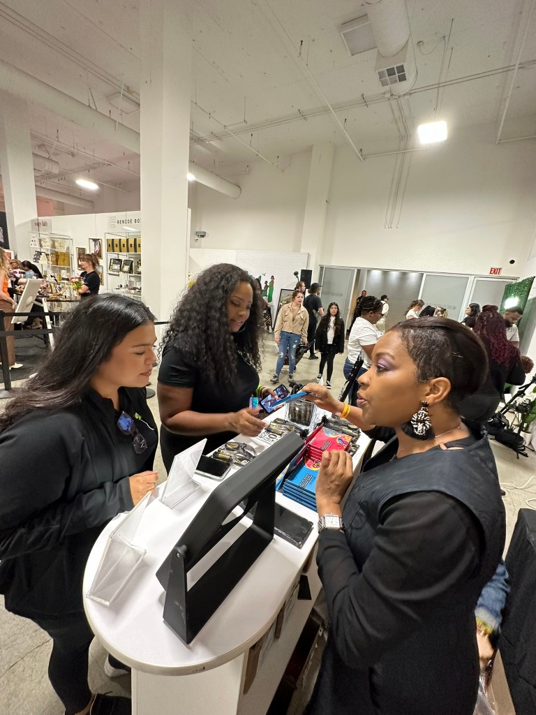 BeautyconLA 2023 X Black Radiance® Photo Gallery - Sunday Sept 17th