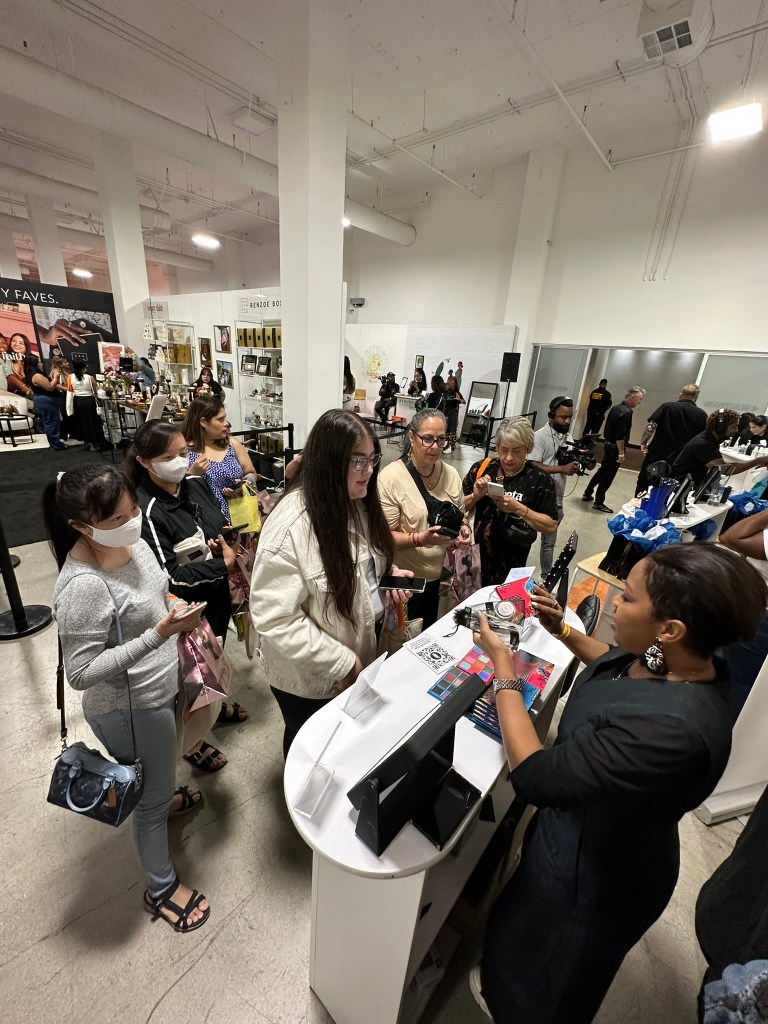 BeautyconLA 2023 X Black Radiance® Photo Gallery - Sunday Sept 17th